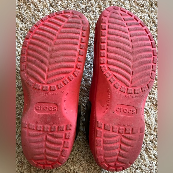 Mickey Mouse Crocs, Red and Black, XXL (Men's 10-11/Women's 12/14 - Picture 9 of 9